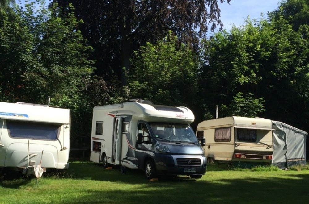 Campingplatz Ochsenkopf Süd Warmensteinach — Kemping in Warmensteinach