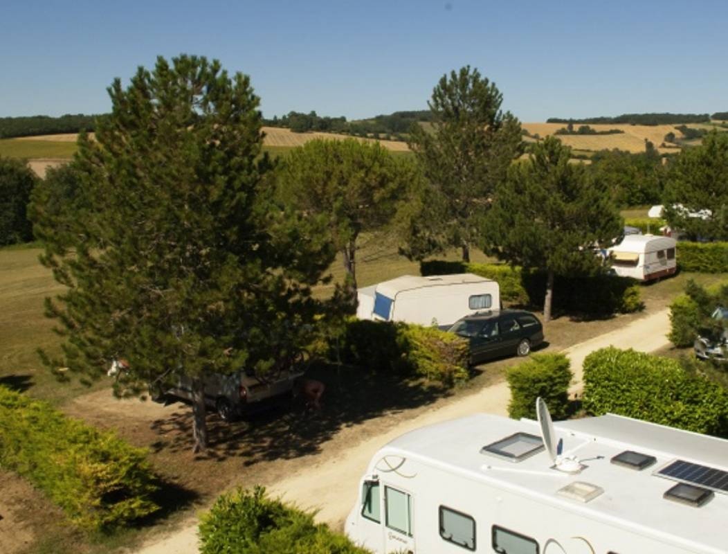 Domaine Devèze (Naturisten Camping) — Cámping in Gaudonville