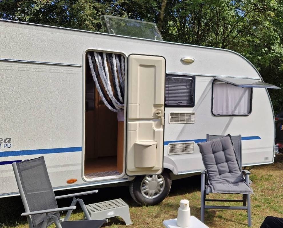 Camping Du Bon Crouzet ** — Campingplass in Entrechaux