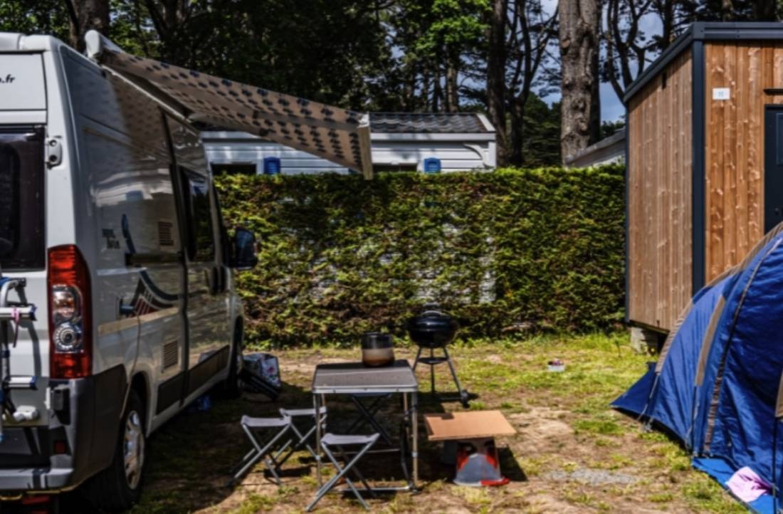 Camping Le Château Petit Bois **** — Camping Site in Mesquer