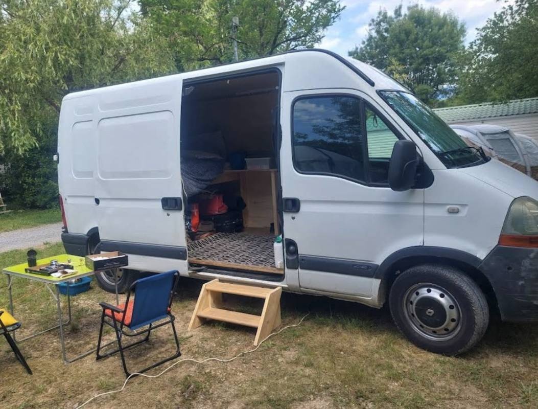 Camping Saint Amand — 露营地 in Laurac-en-Vivarais