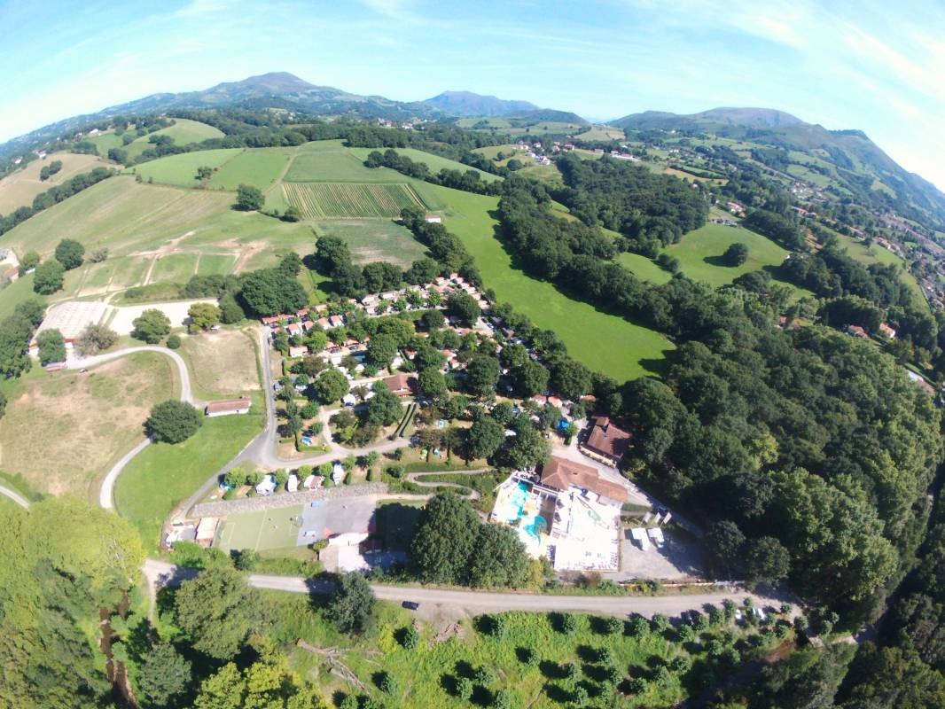 Camping Beeper Gorri — Campingplats in Espelette