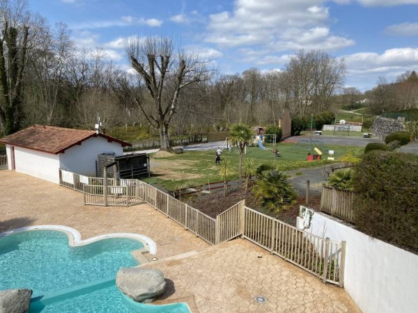 Camping Beeper Gorri