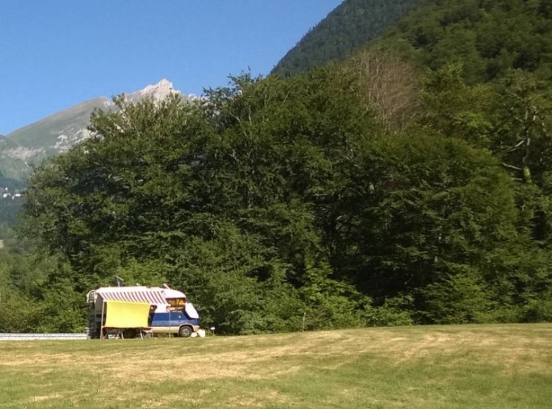 Camping d'iscoo — Campingplads in Eaux-Bonnes