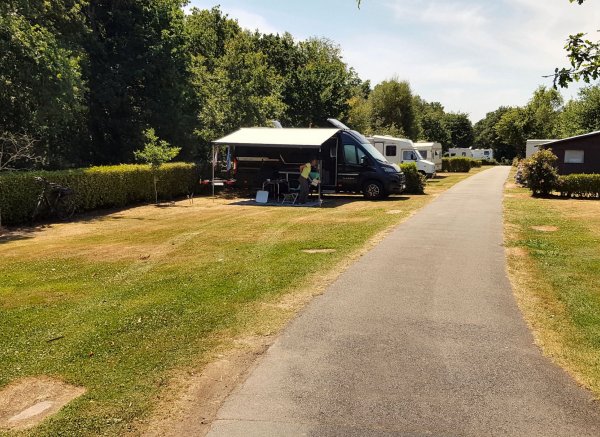 Camping Ménez Lanveur — Fotoğraf 4