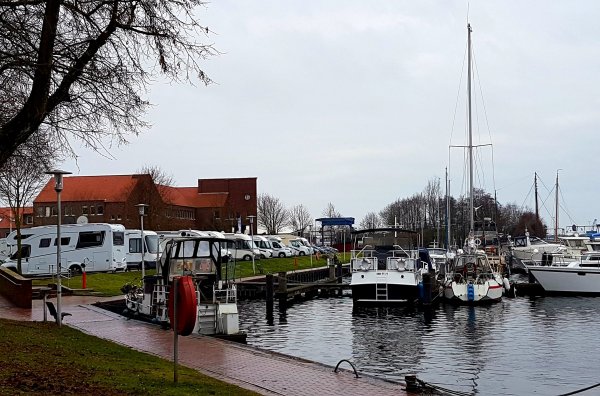 Stellplatz Alter Binnenhafen — Photo 5