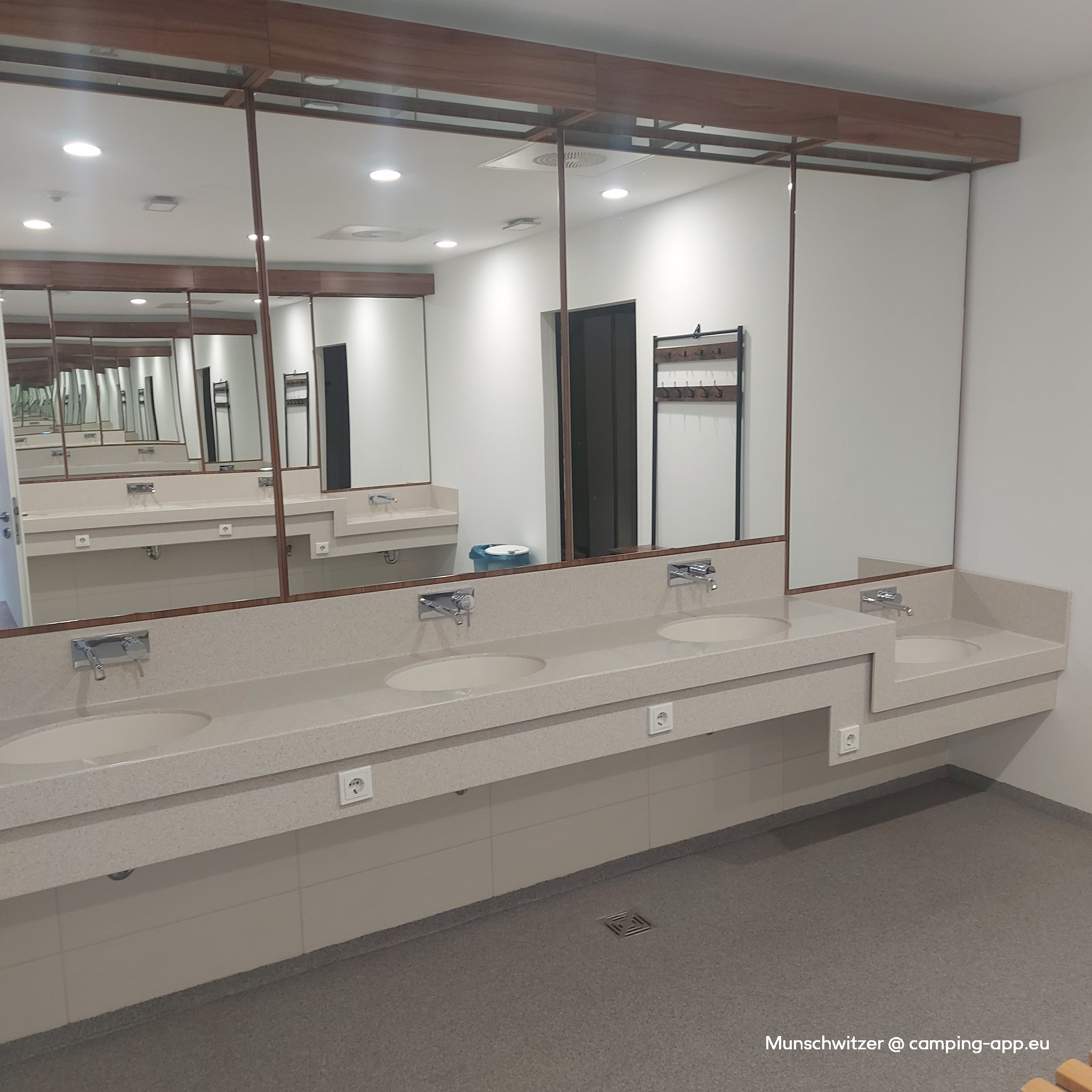 Stellplatz Lagovida Großpösna — Foto 6