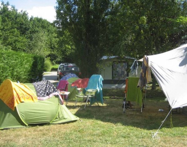 Camping La Pindière *** — Photo 2