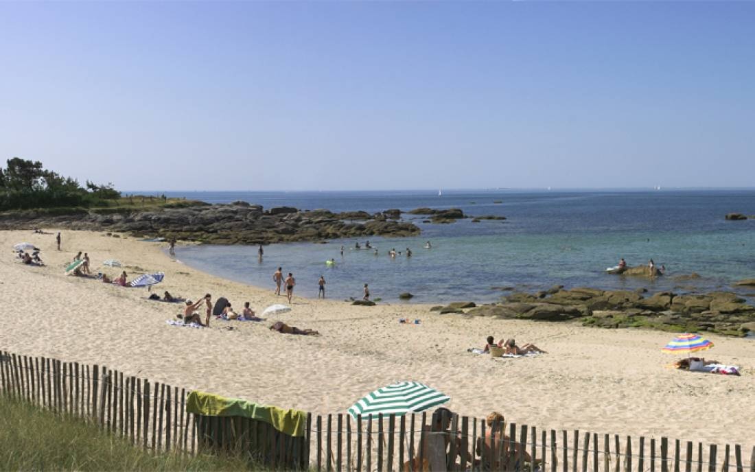 Camping La Plage Loc'h Ven — Camping in Trégunc 