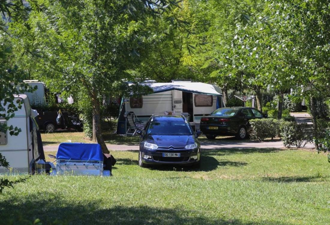 Camping La Plaine *** — Camping Site in Rosières 