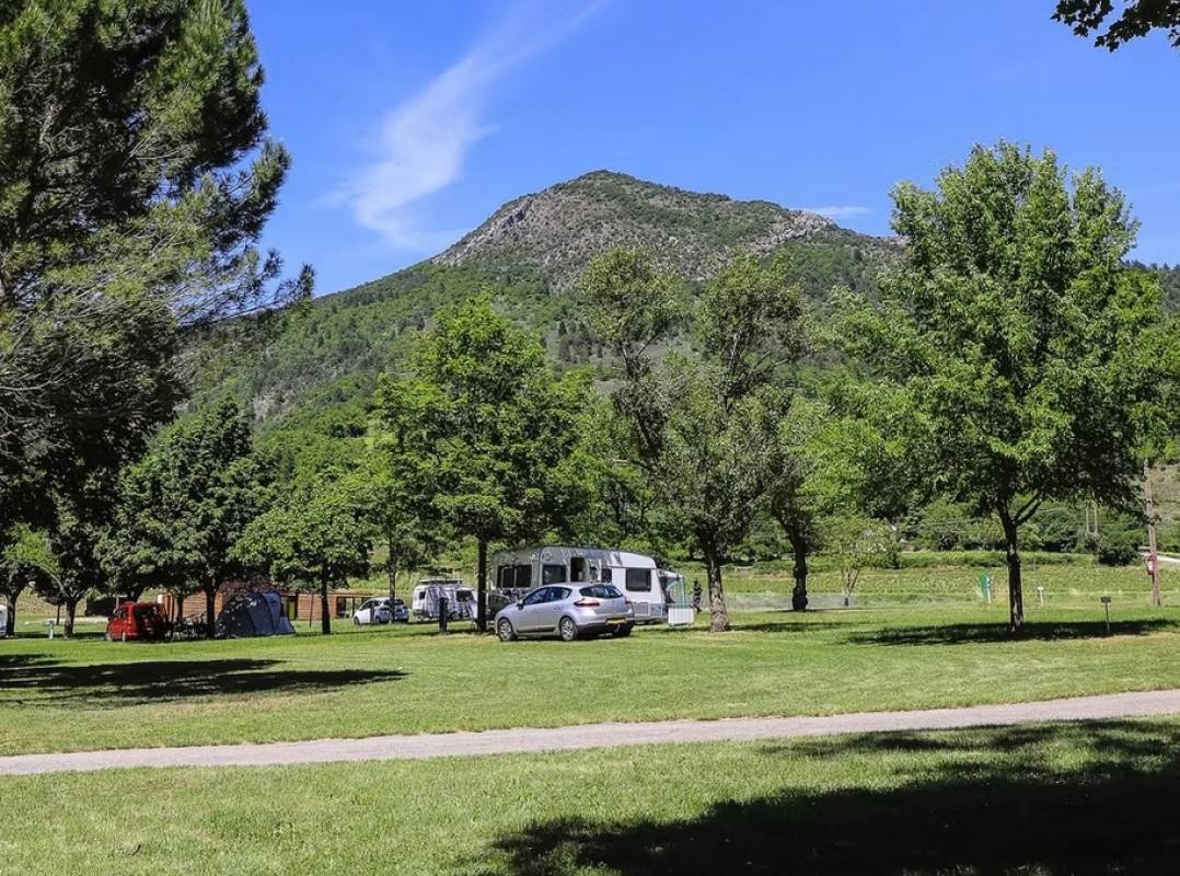 Camping de la Clairette — Campingplats in Espenel
