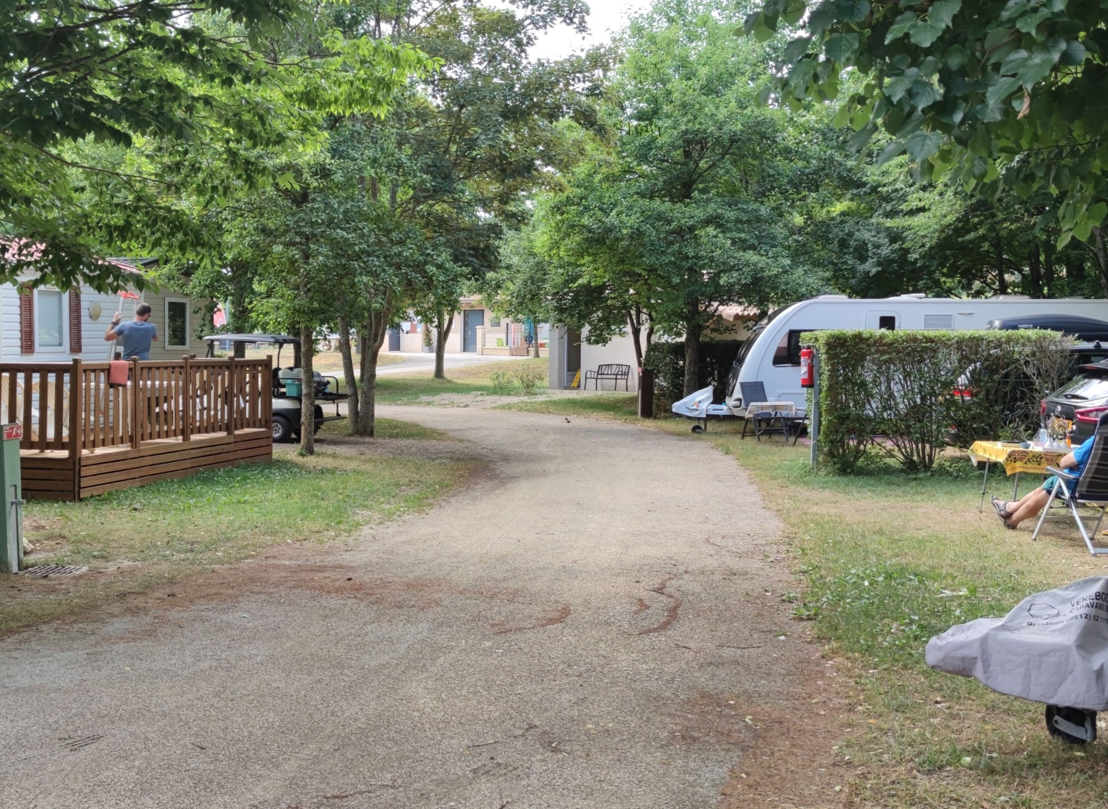 Camping La Combe d'Oyans *** — Camping in Rochefort-Samson