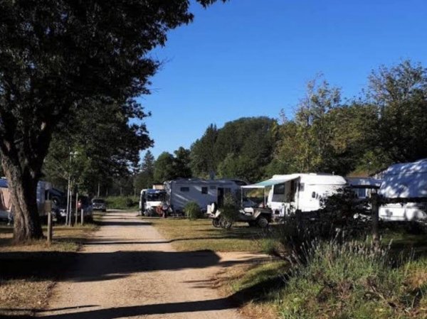Camping La Cigale de l'Allier *** — Fotografie 3