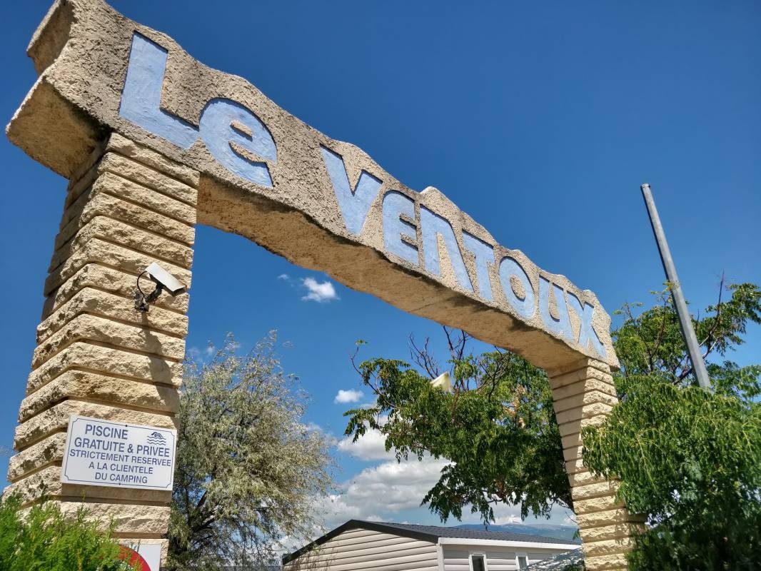 Camping Ventoux — Kemp in Mazan
