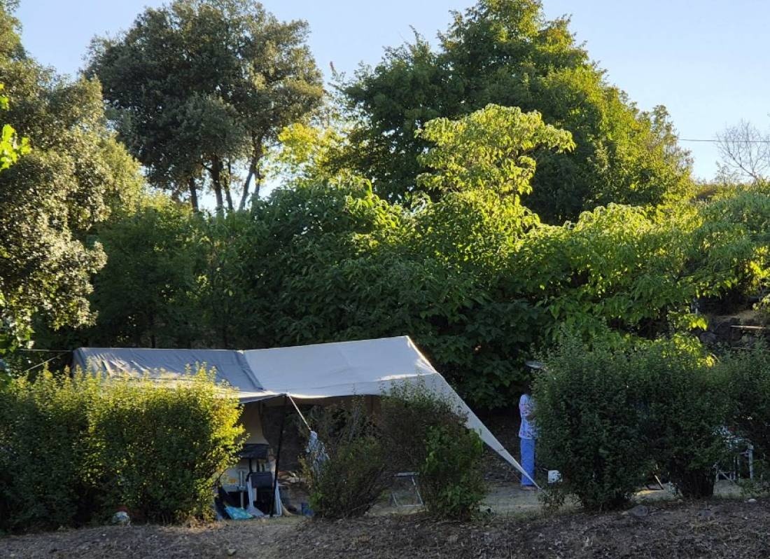 Camping Les 4 Saisons — Camping in Grane / Auvergne-Rhône-Alpes