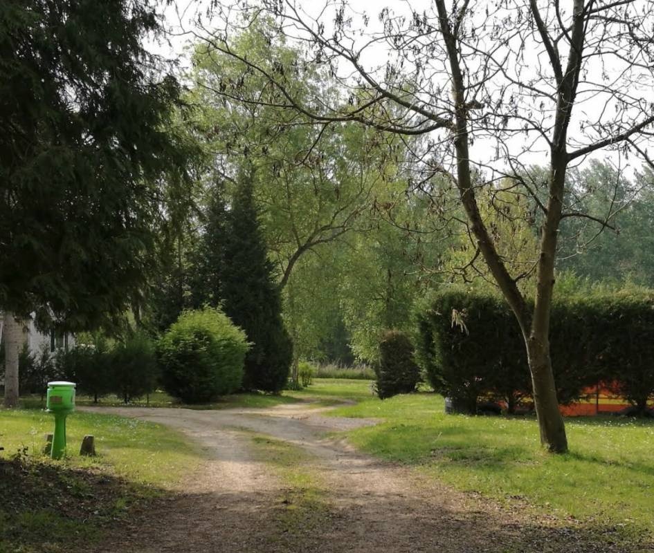 Camping Les Araucarias ** — Campingplass in Carlepont