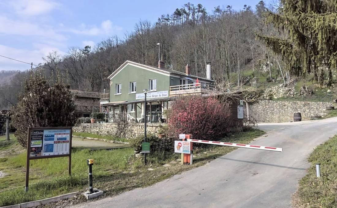 Camping Les Berges Du Doux *** — Camping in Colombier-le-Vieux / Auvergne-Rhône-Alpes