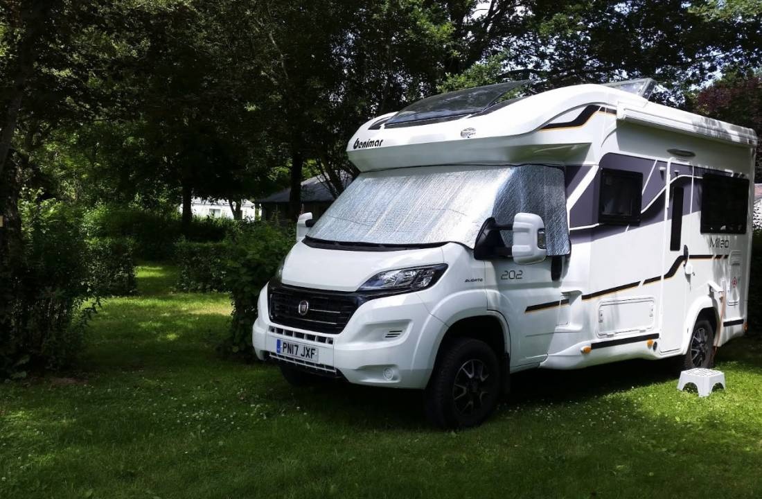 Camping des Bains *** — Camping in Saint-Honoré-les-Bains