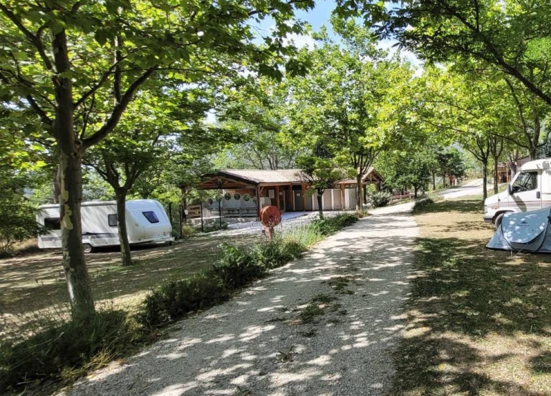 Camping Notre Dame *** — Camping Site in La Roque-Esclapon 