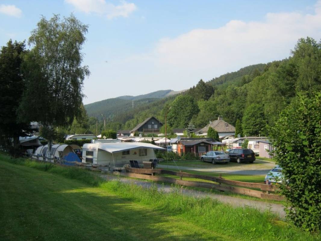 Camping Valmetal — Kamp yeri in Bestwig