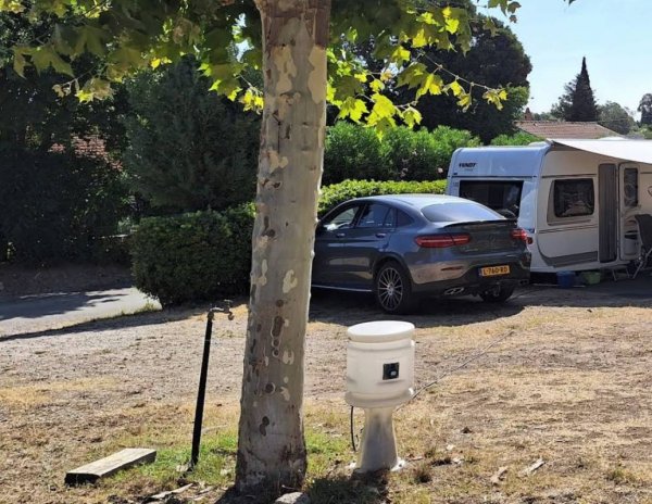 Camping Les Lauriers Roses — Photo 3