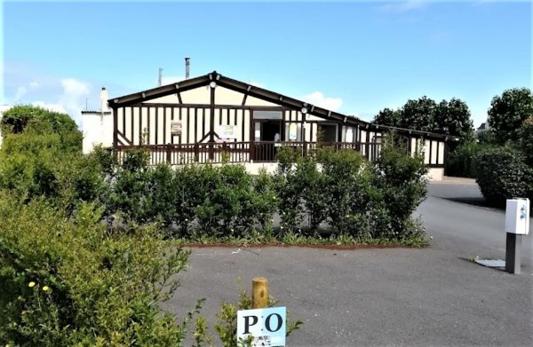 Camping de la Plage Deauville — Kemp in Blonville-sur-Mer
