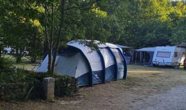 Camping Le Moulin d'Onclaire *** — Photo 3