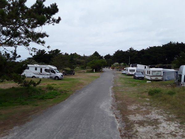 Communal camping Dossen-Santec. — Campingplass in Santec