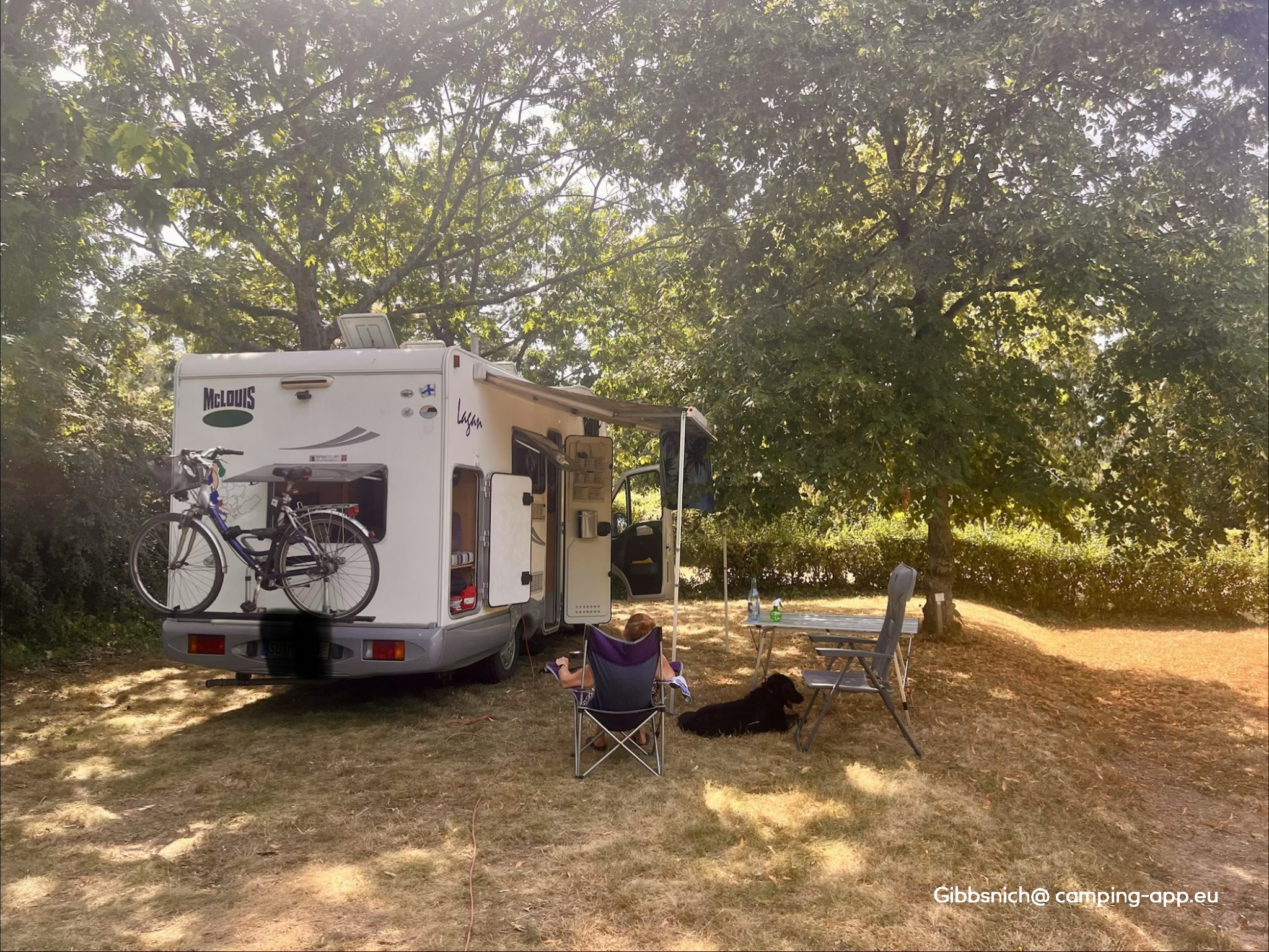 Camping Le Bois Feuillet ** — Camping Site in Martigné-Ferchaud