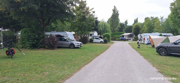 Camping La Bien Assise ***** — Photo 6