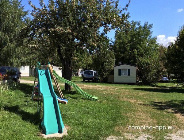 Camping Le Meyrieux — Photo 2