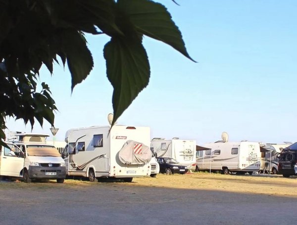 Camping Les Sables Rouges *** — Photo 4