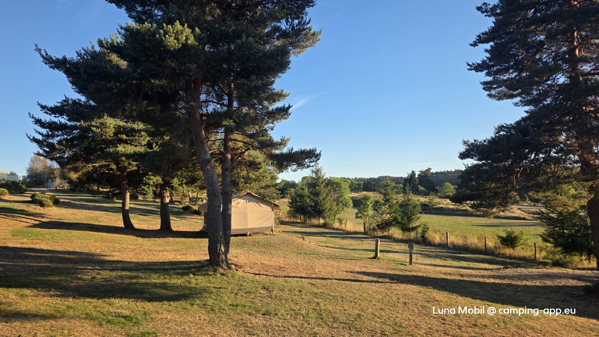 Camping Les Terrasses du Lac *** — Foto 6