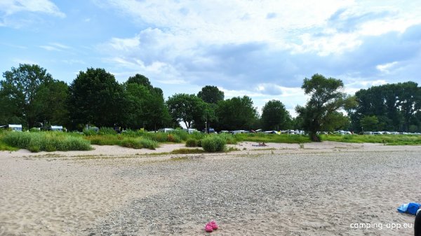 Camping Berger Köln Rheinufer **** — Foto 2