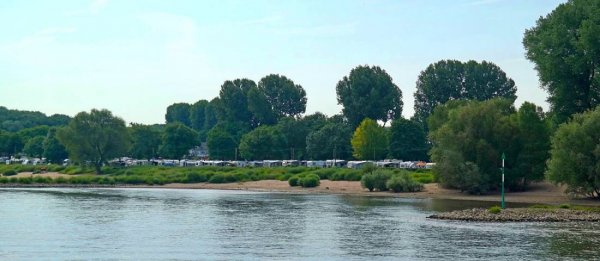 Camping Berger Köln Rheinufer **** — Photo 2