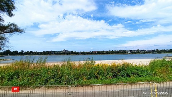 Camping Berger Köln Rheinufer **** — Foto 3