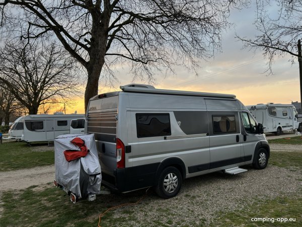 Camping Berger Köln Rheinufer **** — Foto 4