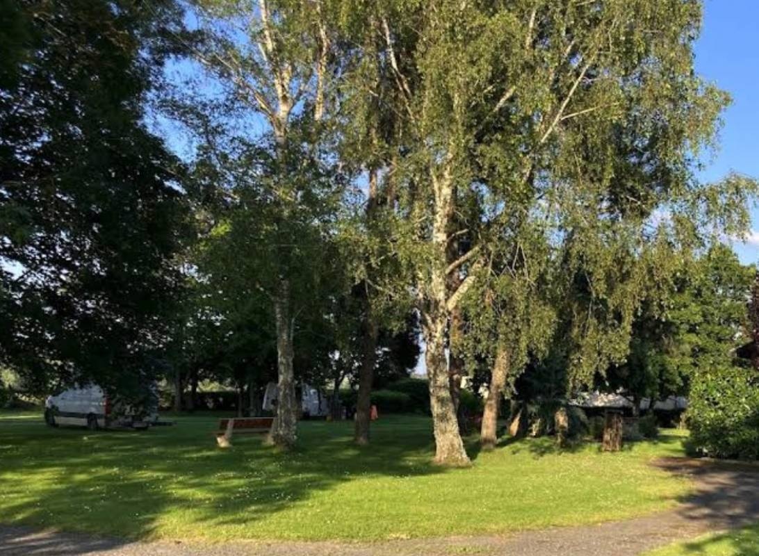 Camping Municipal Sidiailles — Cámping in Sidiailles