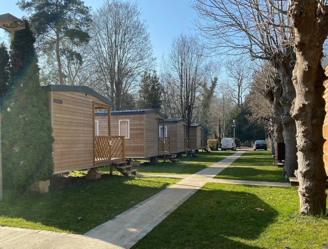 Camping King's Island — Campingplads in Triel-sur-Seine