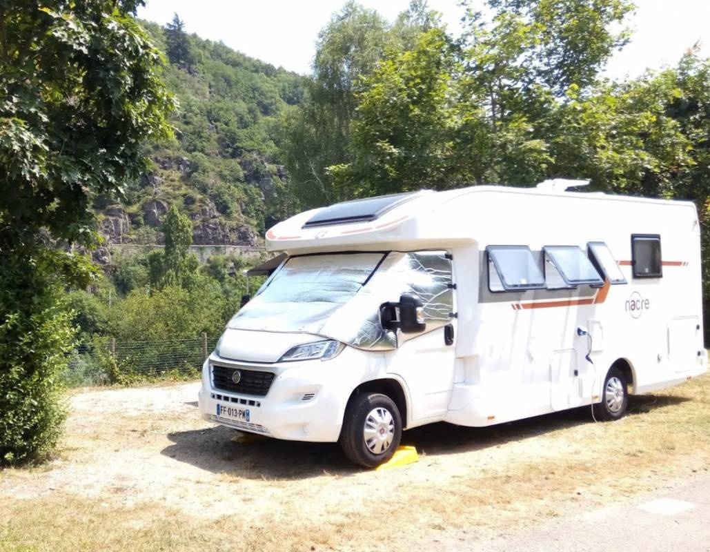 Camping des Gorges de la Loire *** — Campingplass in Aurec-sur-Loire