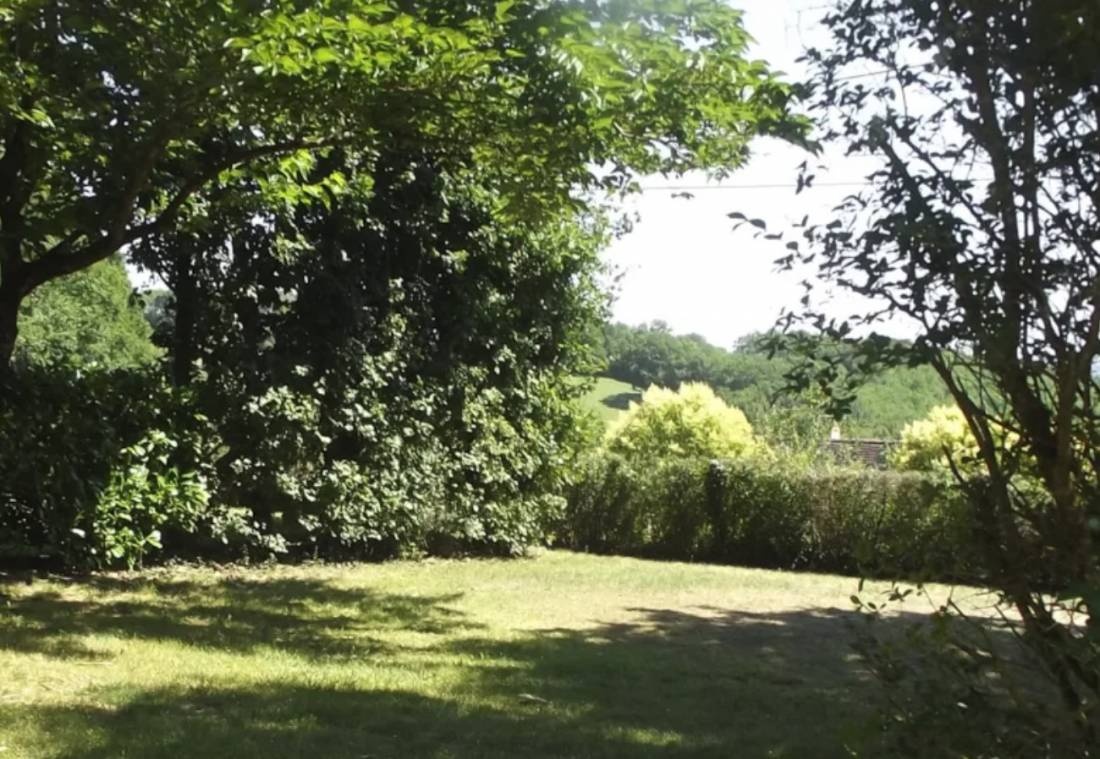 Camping Au P'tit Bonheur *** — Camping in Peyrillac-et-Millac