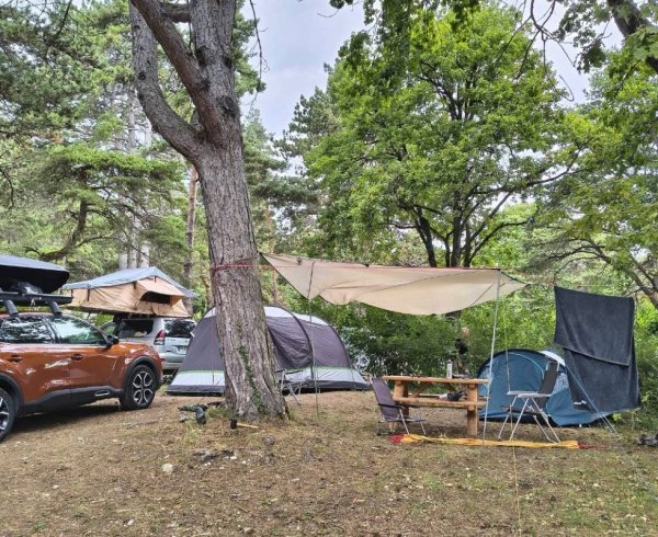 Camping Huttopia Divonne-Les-Bains *** — Photo 3