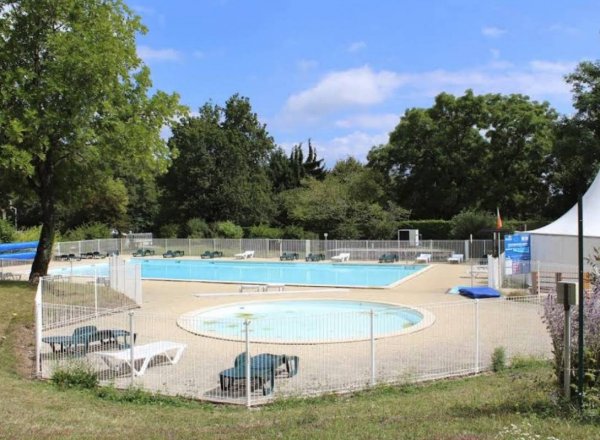 Camping Huttopia Divonne-Les-Bains *** — Photo 4