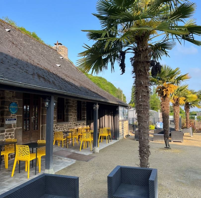 Camping Les Couesnons *** — Campingplass in Roz-sur-Couesnon