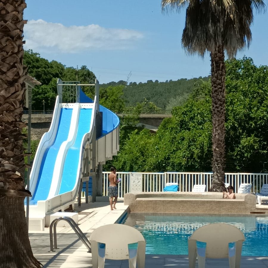 Camping L’Eau Vive — Kamp yeri in Les Arcs