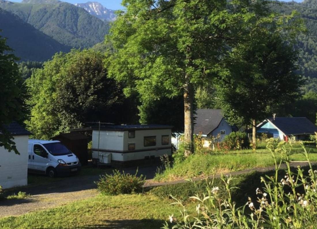 Camping L'Edelweiss ** — Місце для кемпінгу in Arcizans-Dessus