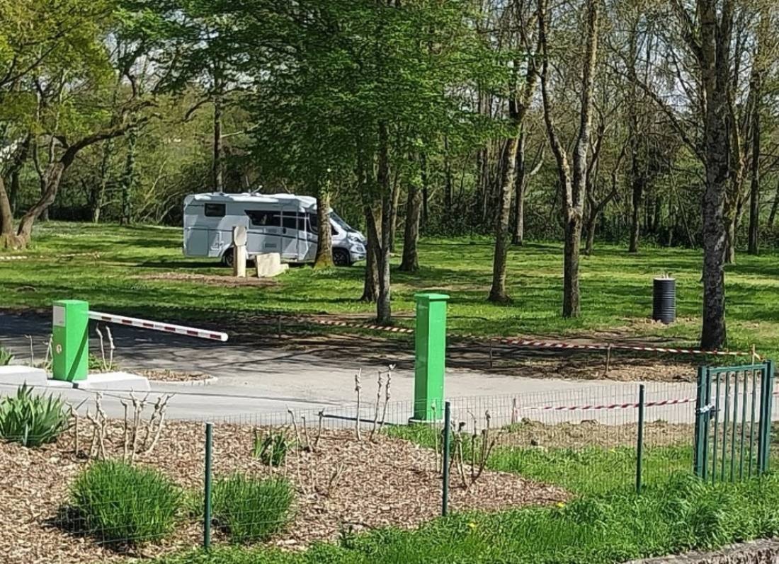 Stellplatz Bellevigne-en-Layon — Місце для кемпінгу in Bellevigne-en-Layon