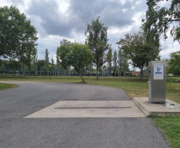 Stellplatz Saint-Pierre-le-Moûtier — Photo 2