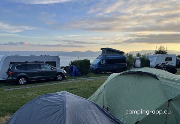 Camping Les Myosotis ** — Photo 2