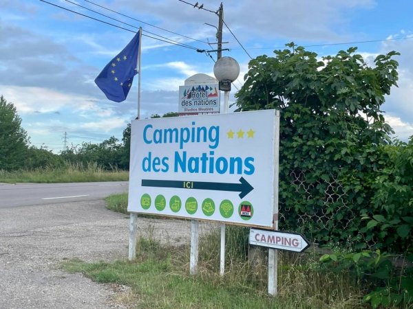 Camping des Nations *** — Photo 2